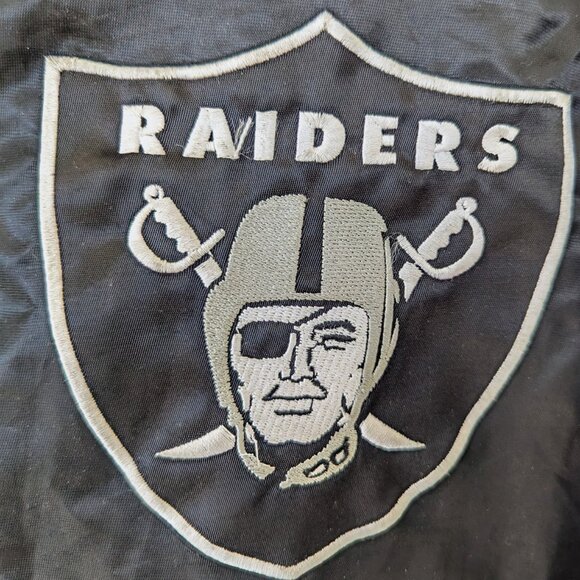 Men's Las Vegas Raiders Starter Full-Snap Varsity Jacket - Picture 4 of 5